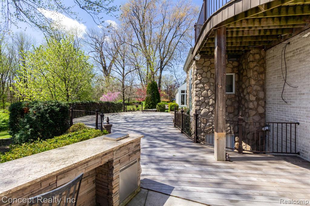 3215 Edgevale Drive, Lambertville, MI 48144 — Photo 87