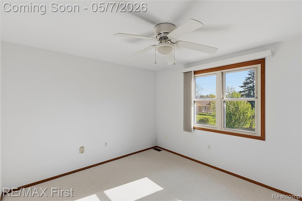 1800 Hillman Drive, Troy, MI 48083 — Photo 26
