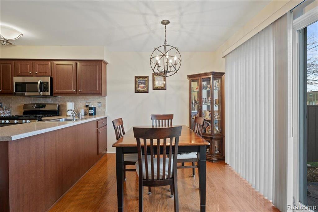 1818 SHIRE, Royal Oak, MI 48073 — Photo 14