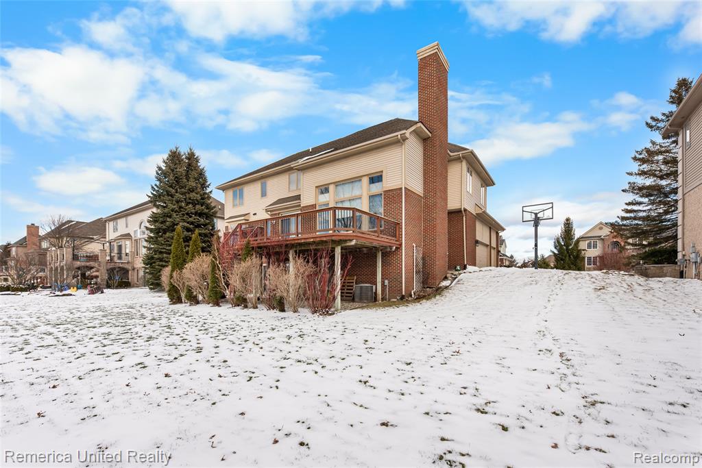 24695 Wedgewood Dr, South Lyon, MI 48178 — Photo 4