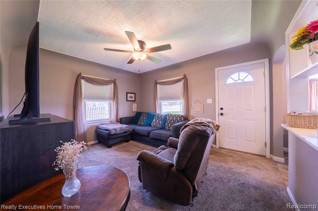 5017 NORTH Road, MI 48049 — Photo 13