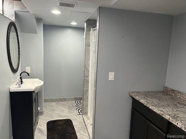 5601 ELMGROVE Avenue, Warren, MI 48092 — Photo 18