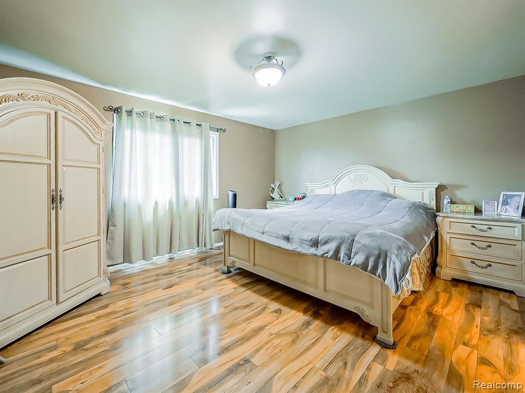 48199 Lafayette Drive, Macomb, MI 48044 — Photo 23