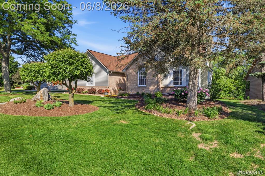 6153 Pine Creek Court, Grand Blanc, MI 48439 — Photo 55