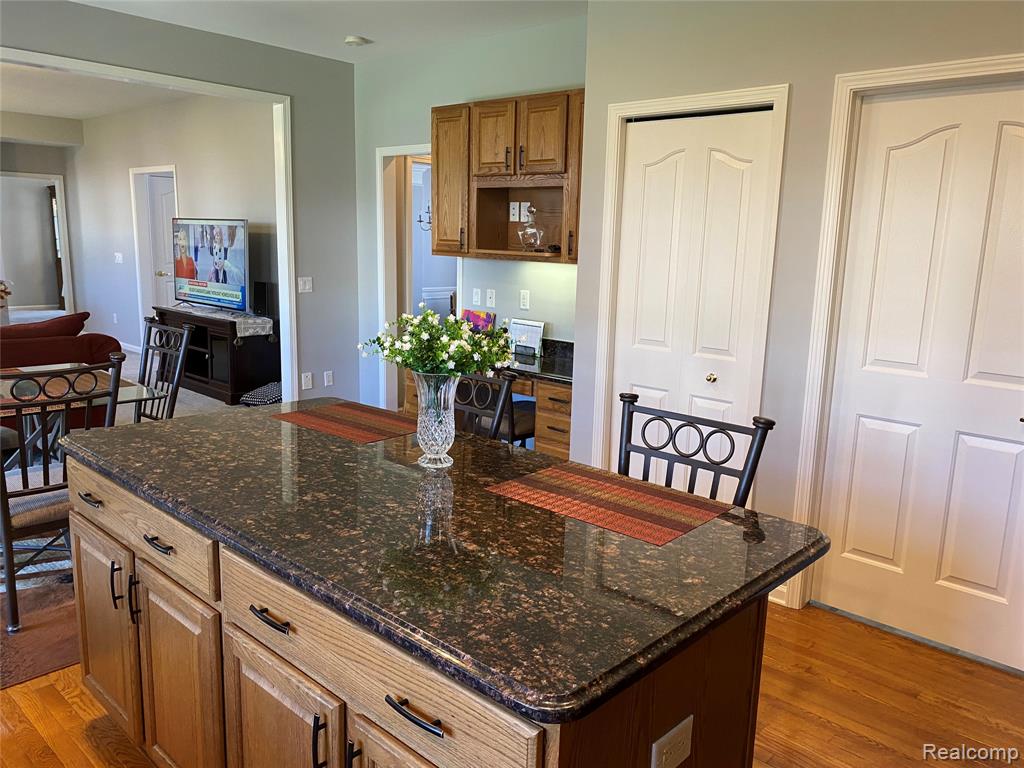 721 Enchantment Drive, Rochester Hills, MI 48307 — Photo 15