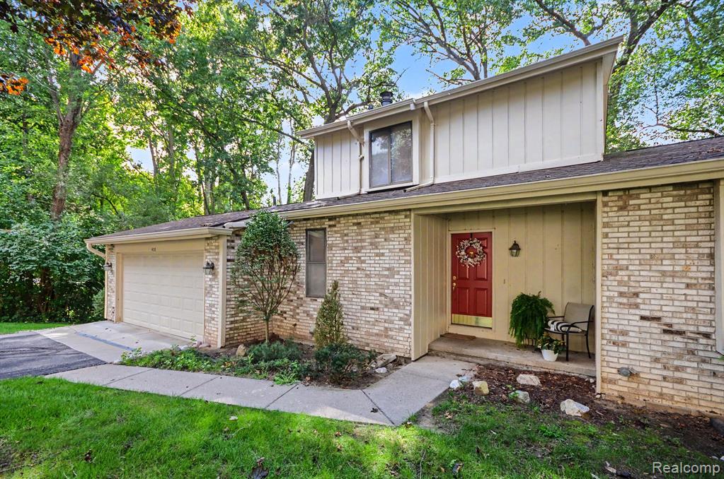 408 Forest Drive, Brighton, MI 48116