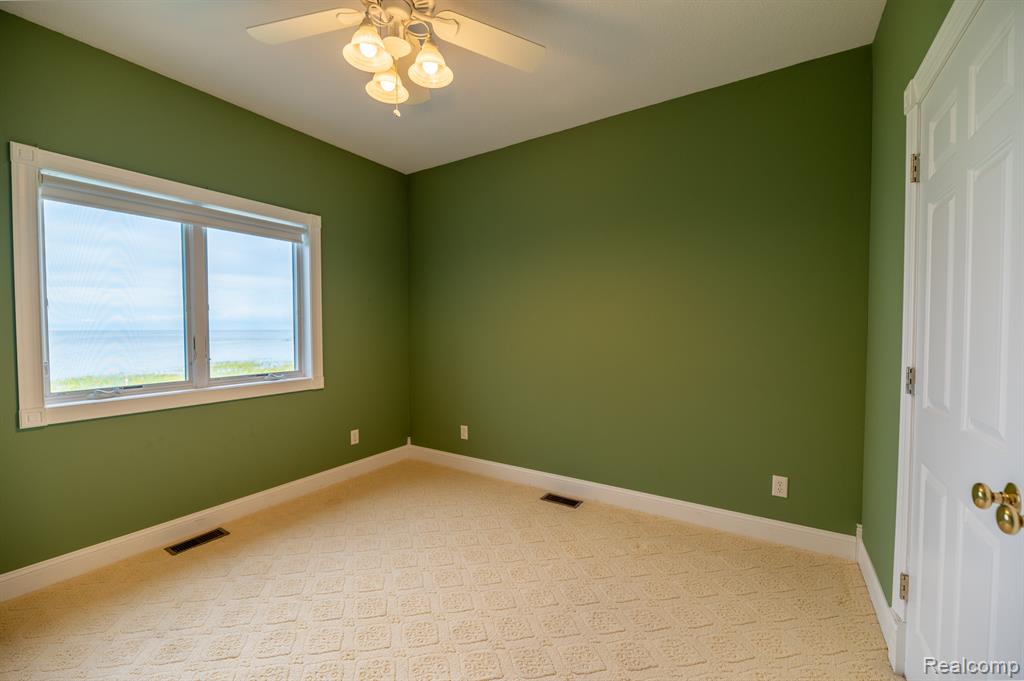 5871 Sandy Drive, Pinconning, MI 48650 — Photo 35