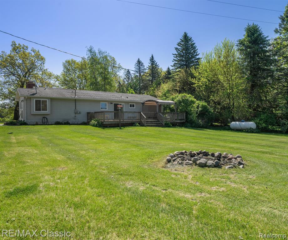 11589 OWOSSO Road, Fowlerville, MI 48836 — Photo 42