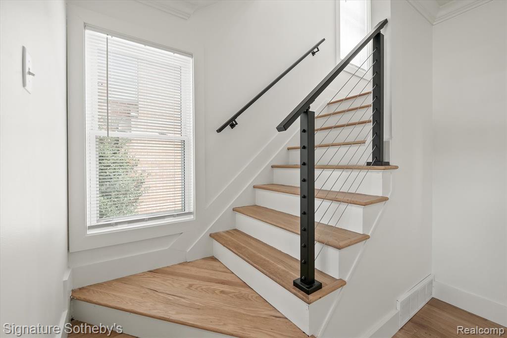 4235 Sheridan Drive, Royal Oak, MI 48073 — Photo 17
