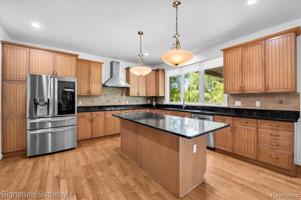 6925 Elm Park Drive, Troy, MI 48098 — Photo 11