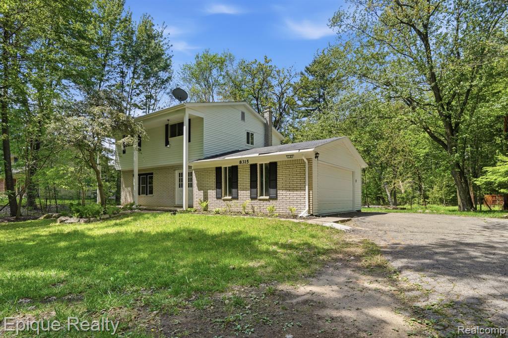 8315 Reese Road, Clarkston, MI 48348 — Photo 3