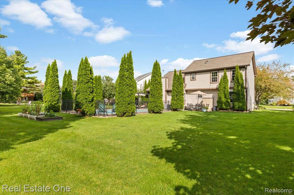 805 WOODLEIGH Way, Oxford, MI 48371 — Photo 10