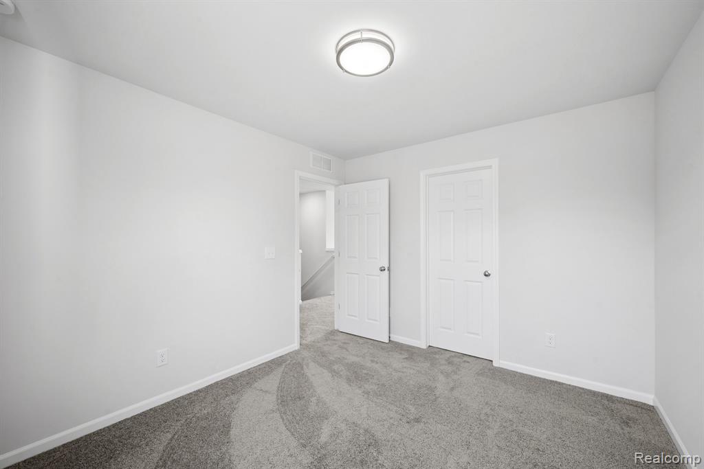 4221 Cedar Lane, Grand Blanc, MI 48439 — Photo 25