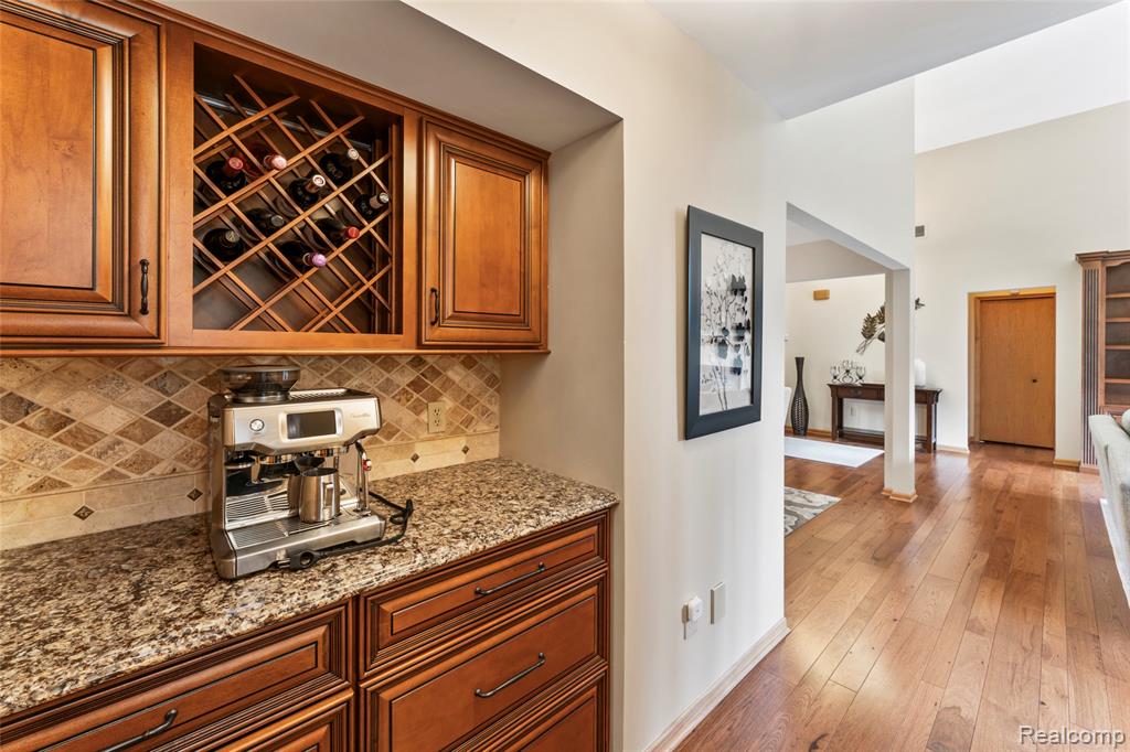 6541 E Ridge Court, Brighton, MI 48116 — Photo 15