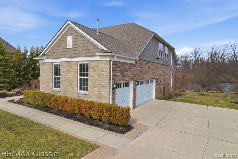 22822 Shepherds Hollow Drive, South Lyon, MI 48178 — Photo 51
