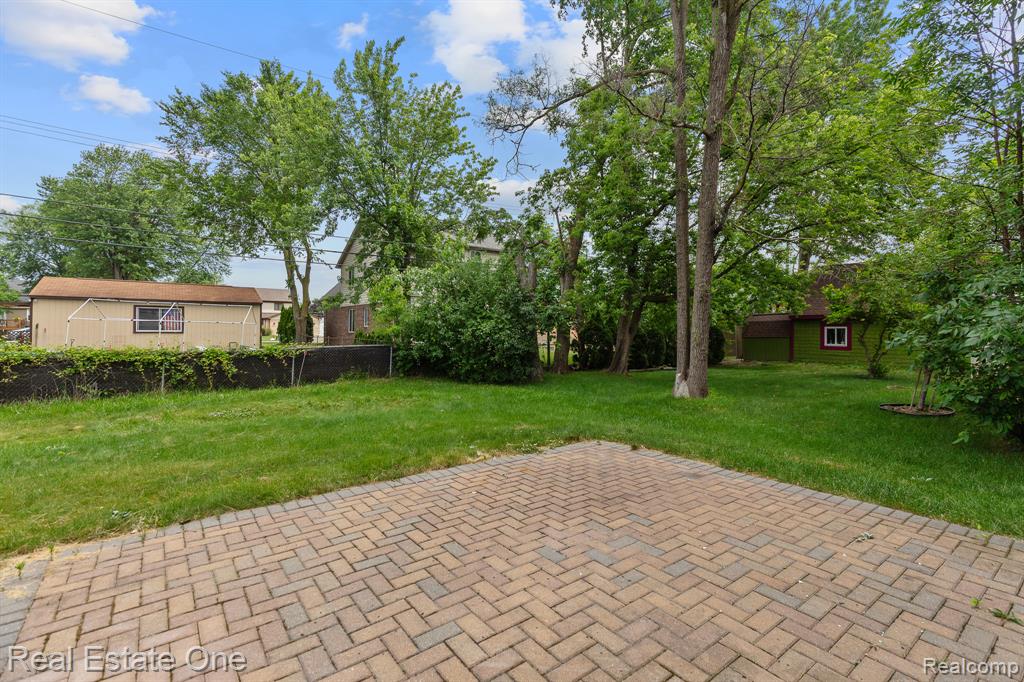 68 Biltmore Drive, Troy, MI 48084 — Photo 42