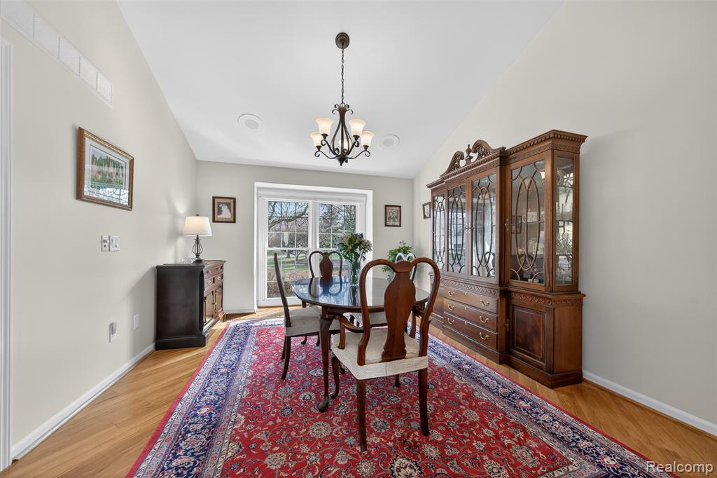 741 Briar Hill Lane, 111, Bloomfield Hills, MI 48304 — Photo 17