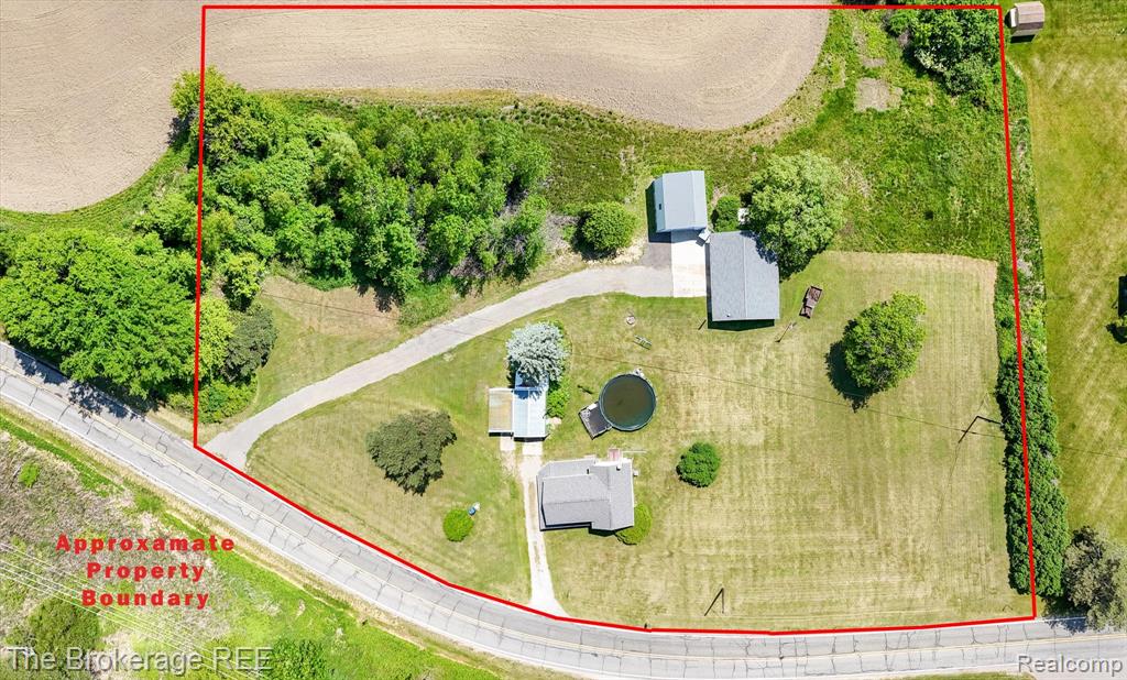8114 WILSON Road, Otisville, MI 48463 — Photo 41