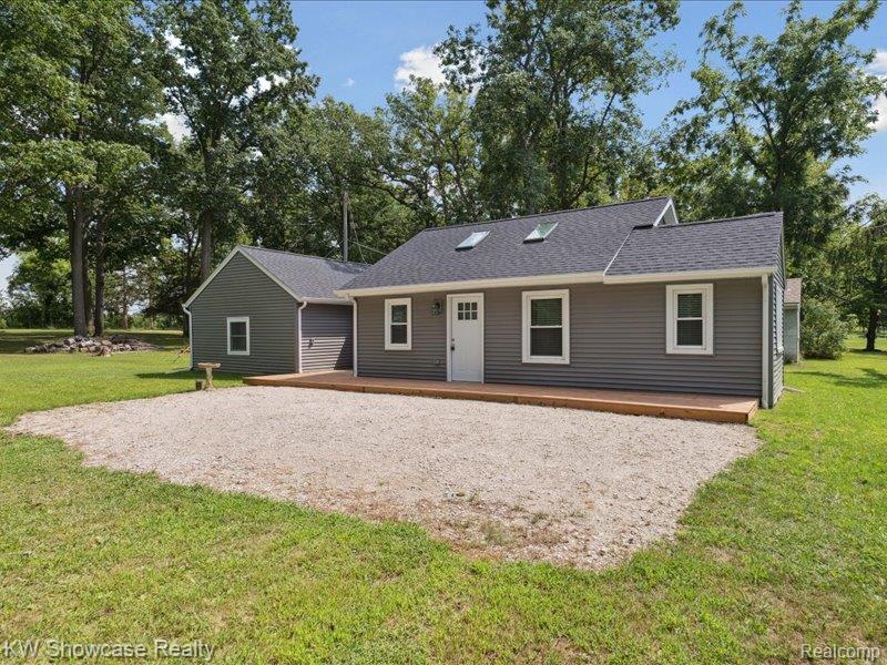 4581 Parker Drive, Howell, MI 48843 — Photo 4