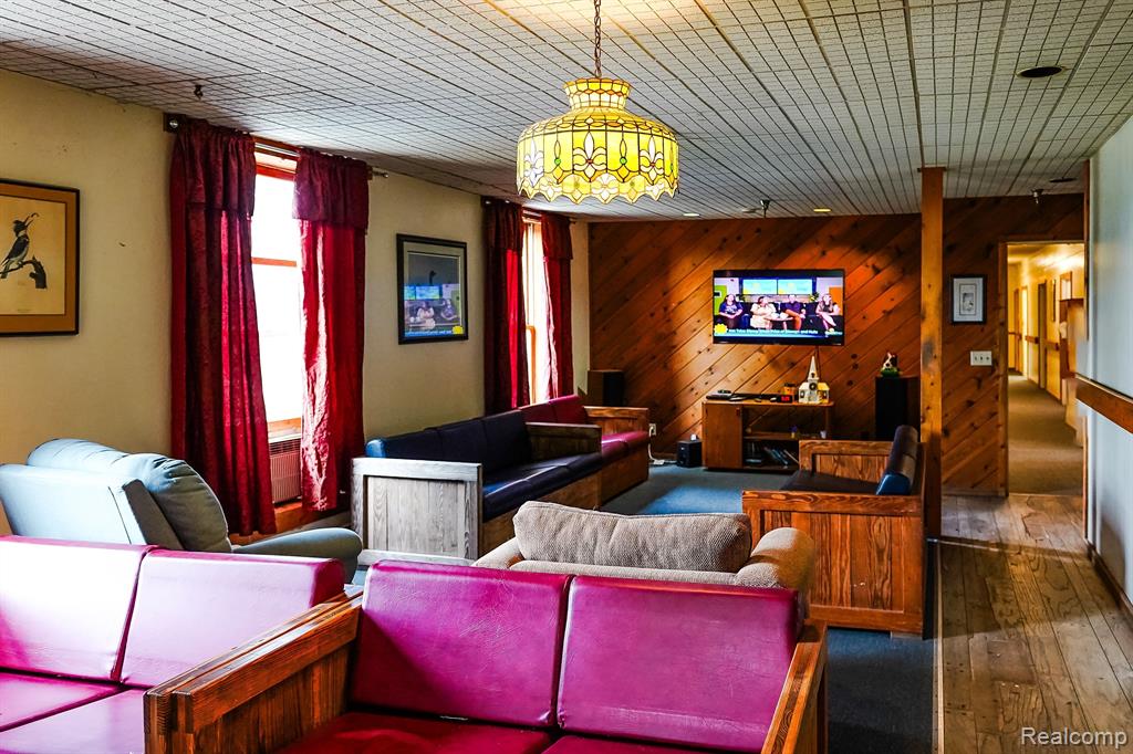 5908 FRANKFORT Highway, Benzonia, MI 49616 — Photo 11