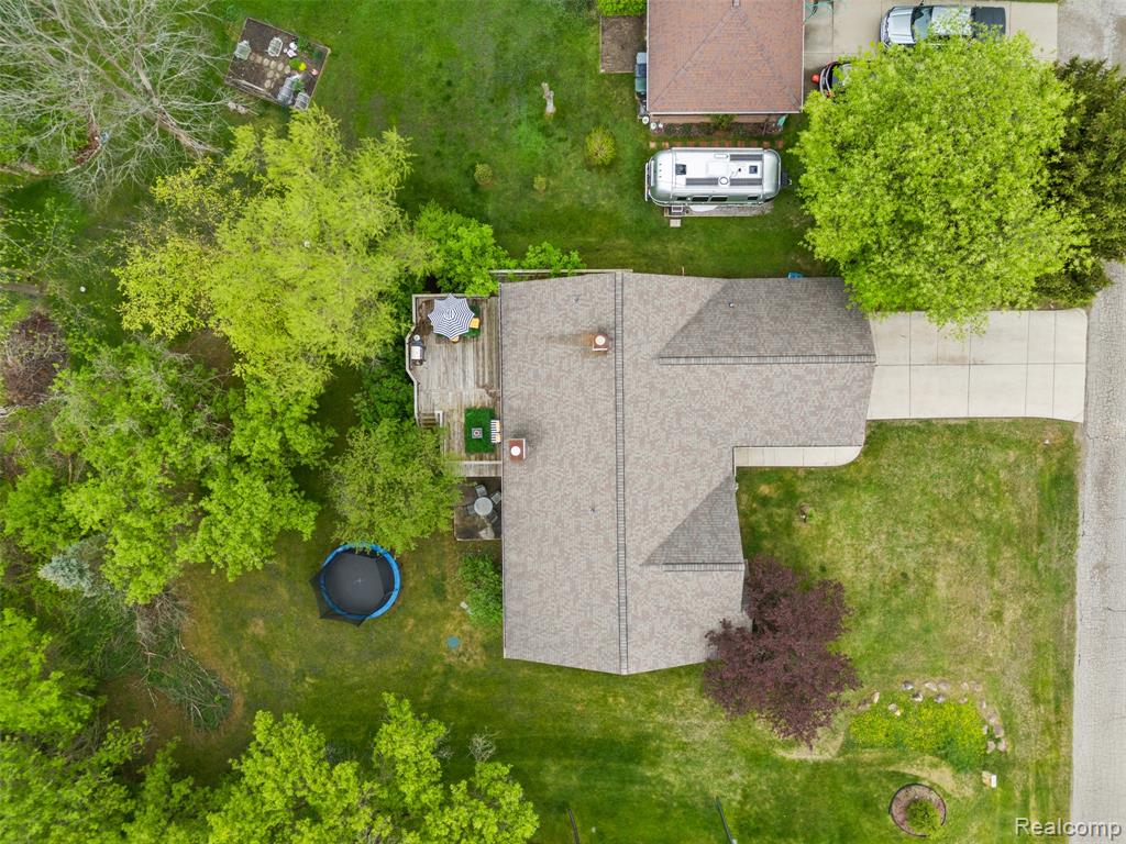 815 Esther Drive, Lake Orion, MI 48362 — Photo 24