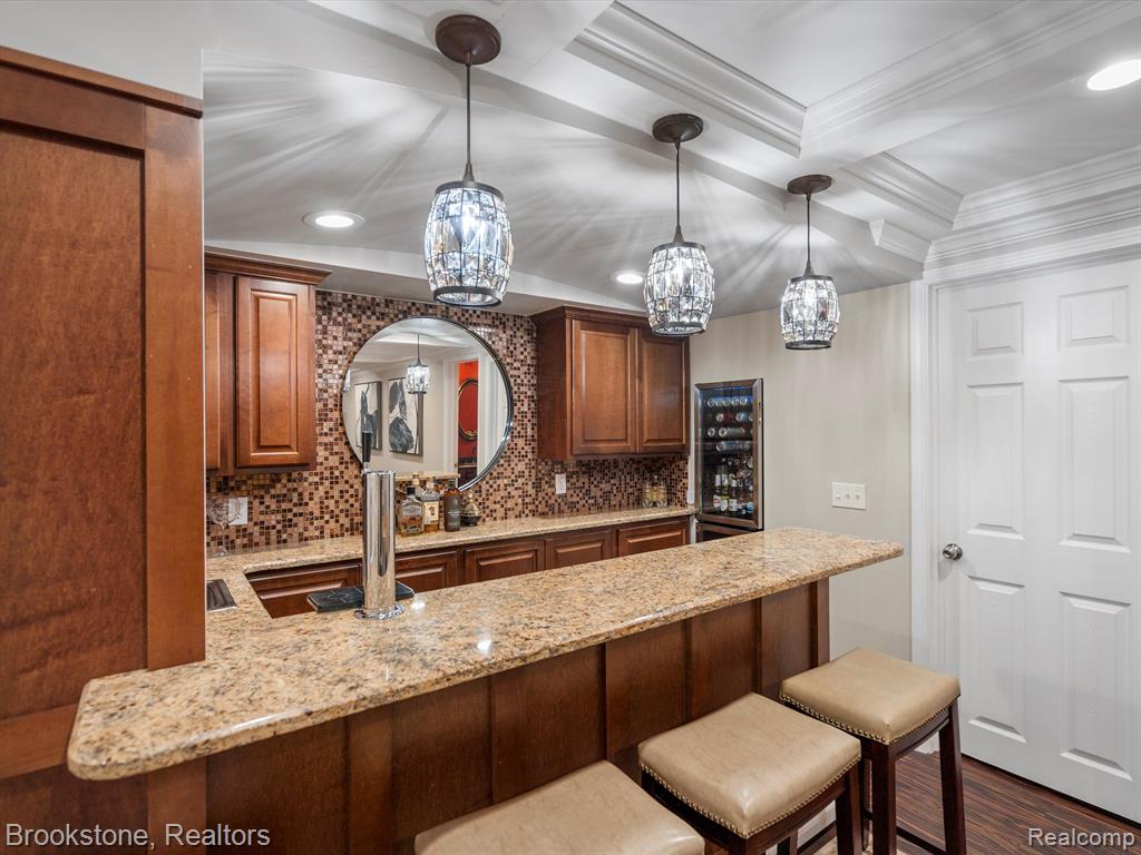42650 Whitman Way, Novi, MI 48377 — Photo 45