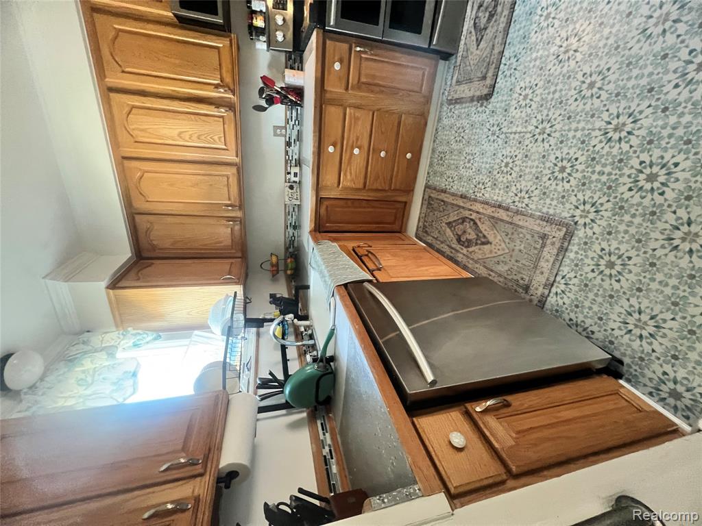 7208 Rosedale Boulevard, Allen Park, MI 48101 — Photo 13