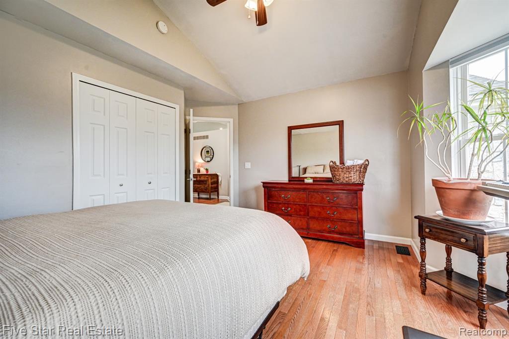 7511 BERMUDA DUNES, Ypsilanti, MI 48197 — Photo 27