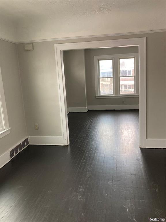 5512 WHITFIELD Street, Detroit, MI 48204 — Photo 3