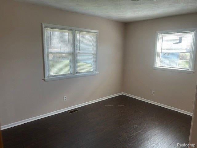 8233 IOSCO Road, Fowlerville, MI 48836 — Photo 11