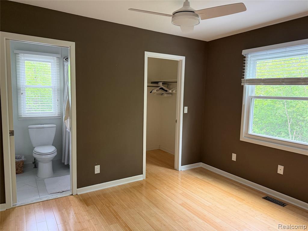 5589 Loveland Street, West Bloomfield, MI — Photo 12