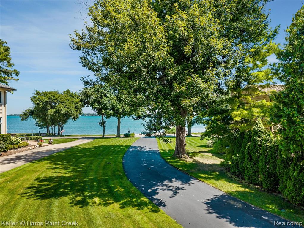 22220 E River Road, Grosse Ile, MI 48138 — Photo 3