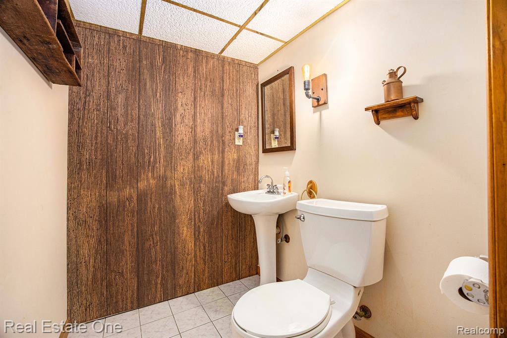 598 Tennessee Avenue, Marysville, MI 48040 — Photo 22