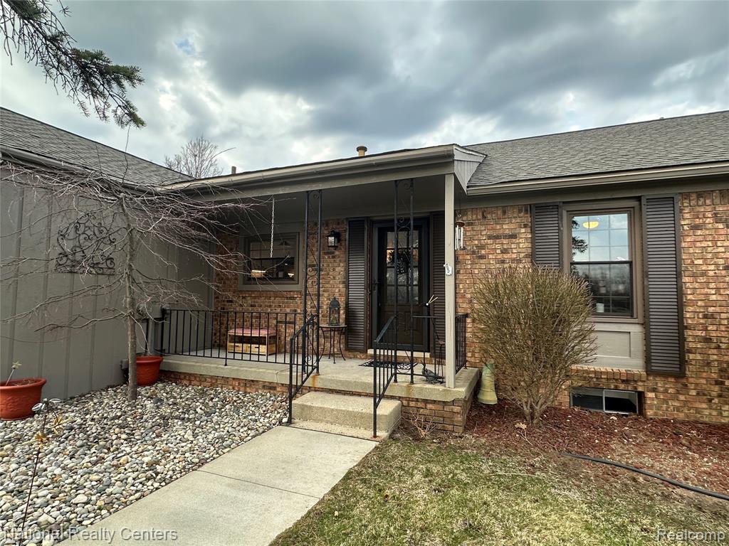 12047 Shenandoah Drive, 2, South Lyon, MI 48178 — Photo 51
