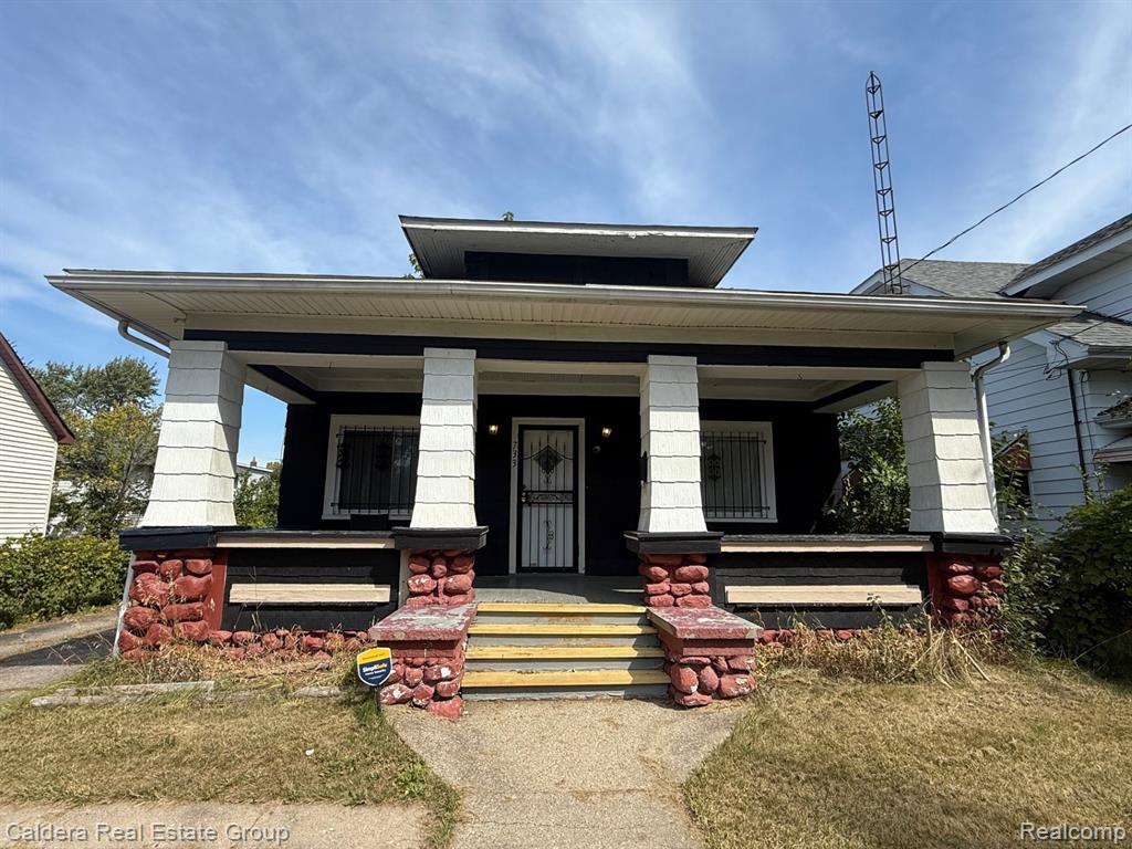 733 Black Avenue, Flint, MI 48505 — Photo 3