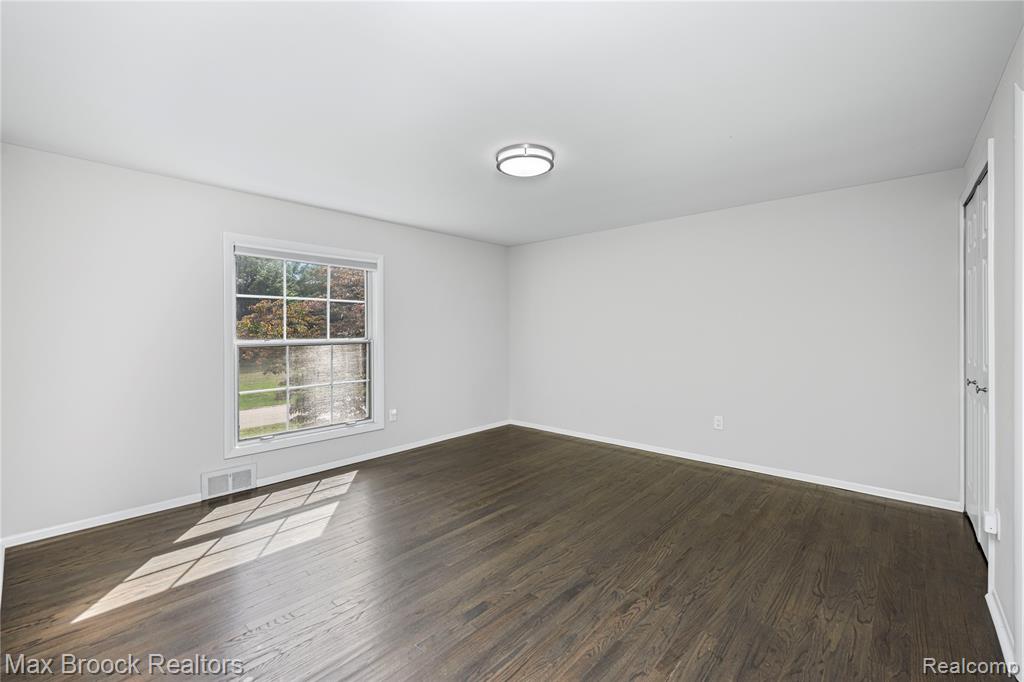 2601 Lamplighter Lane, Bloomfield Hills, MI 48304 — Photo 34