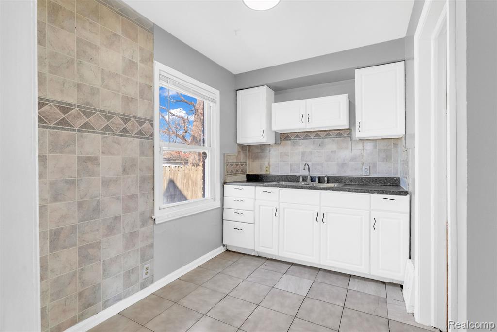 12716 Conner Street, Detroit, MI 48205 — Photo 12