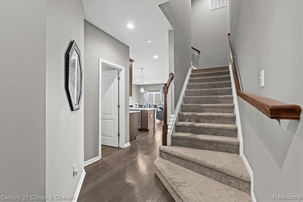 43393 CHANCELLOR Lane, Novi, MI — Photo 4