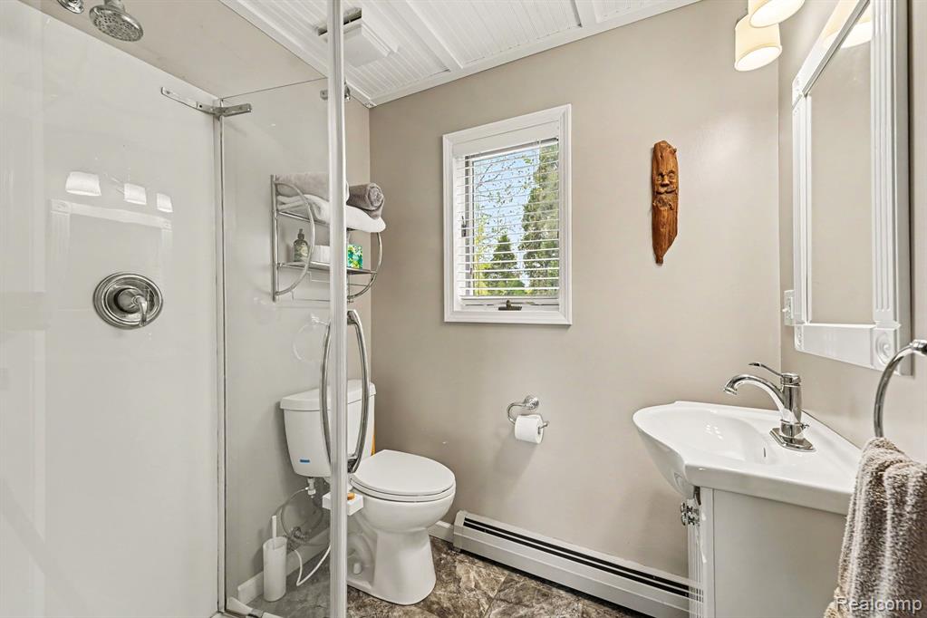 2797 E Labo Road N, Carleton, MI 48117 — Photo 8