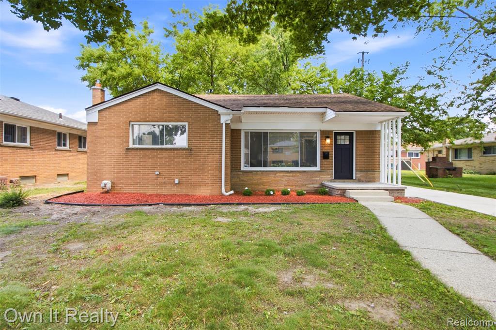 23700 Marlow Street, Oak Park, MI 48237