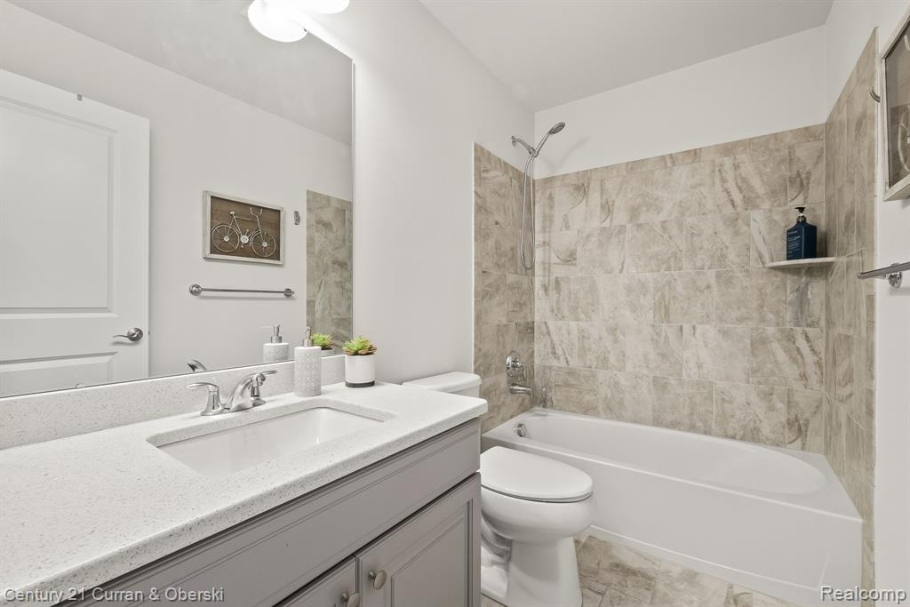 42787 Cardinal Way, Novi, MI — Photo 20