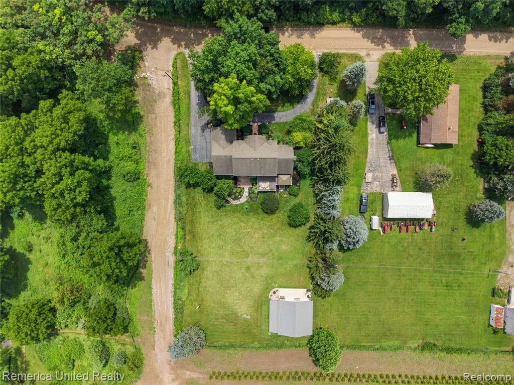 12825 Larkins Road, Brighton, MI 48114 — Photo 83