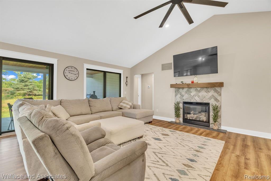 7581 Jorden Rd., Brockway, MI 48097 — Photo 22