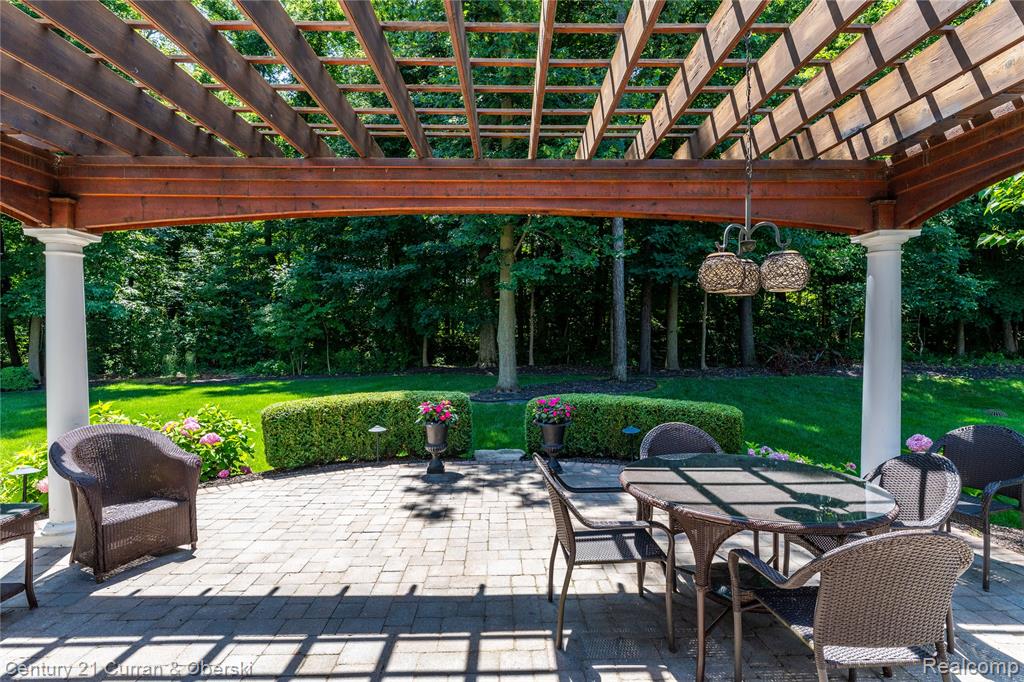 50693 Chesapeake Drive, Novi, MI — Photo 27