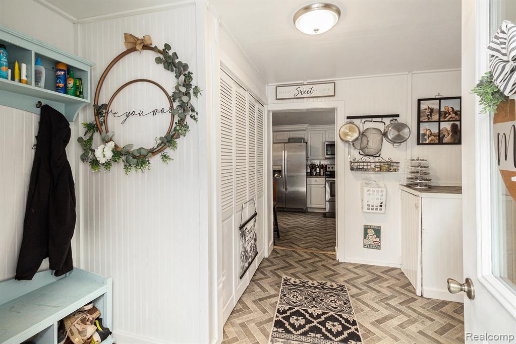 5429 Bangor Avenue, Flushing, MI 48433 — Photo 6