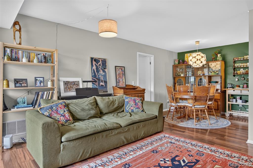777 Clubhouse Drive, 2, Ypsilanti, MI 48197 — Photo 14