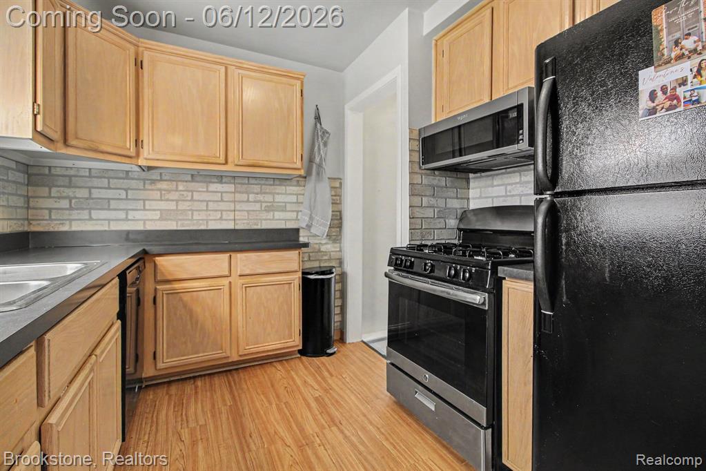 4142 Royal Avenue, Berkley, MI 48072 — Photo 12
