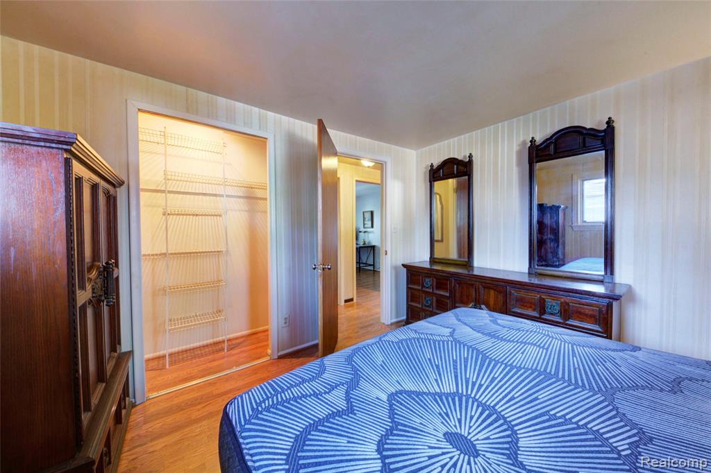 5489 Academy Street, Dearborn Heights, MI 48125 — Photo 60