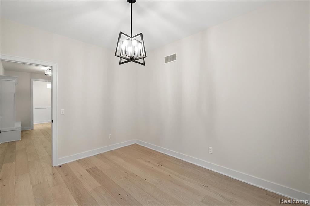 50798 Mistwood Drive, Macomb, MI 48042 — Photo 26