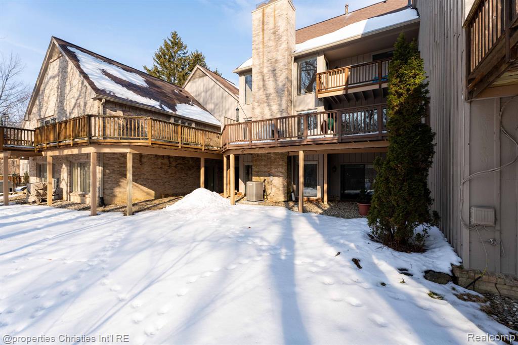 22211 Village Pines Drive, Beverly Hills, MI 48025 — Photo 41